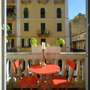 https://casa-venus.hotelitalianriviera.com